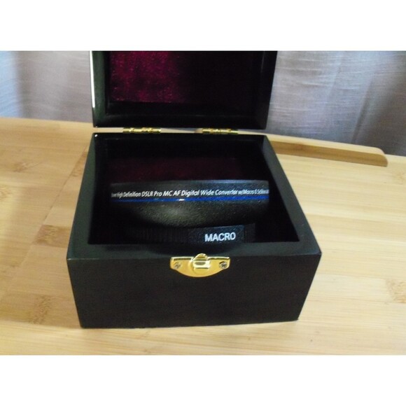 Bower Super Macro DSLR Pro MC AF Digital wide converter with wood case - Picture 7 of 7